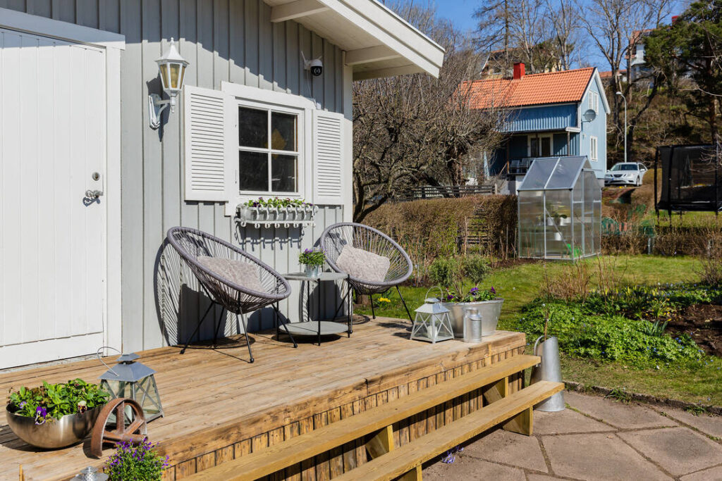 Renovering av takläcka till sommarstuga. Kungälv Komarken