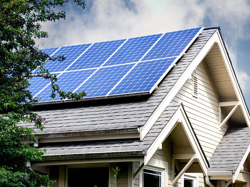 Installera Solcellspaneler & Solfångare