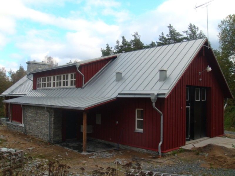 Renovering av aluminiumtak till sjönära hus. Grundsund i Lysekil