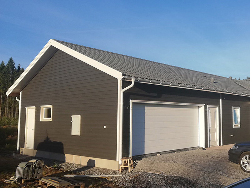 Renovering av tegeltak. Stenungsund Kåkenäs